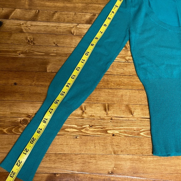 G By Guess Teal Fitted Sweater *EUC* - Picture 11 of 12